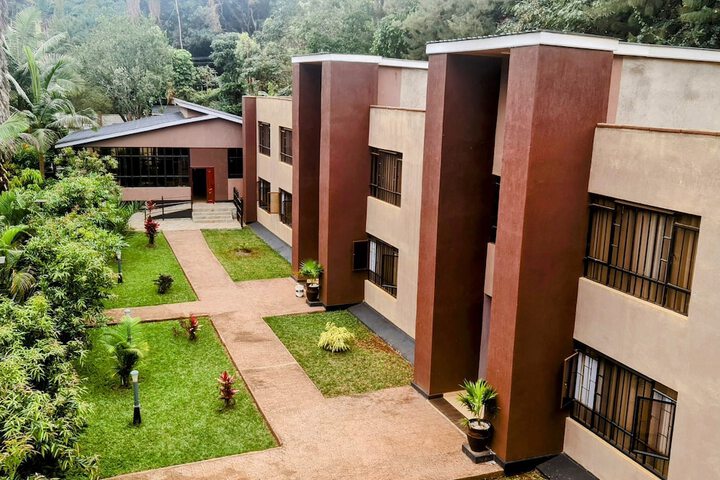 Edgewood Country Place