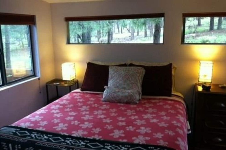 Room 2 of 25
