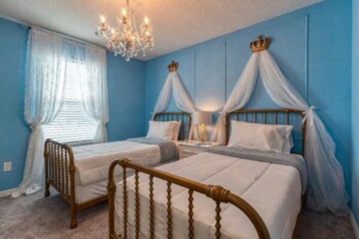 Room 104 of 134
