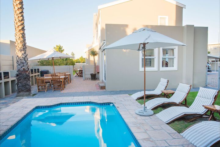 Sundeck