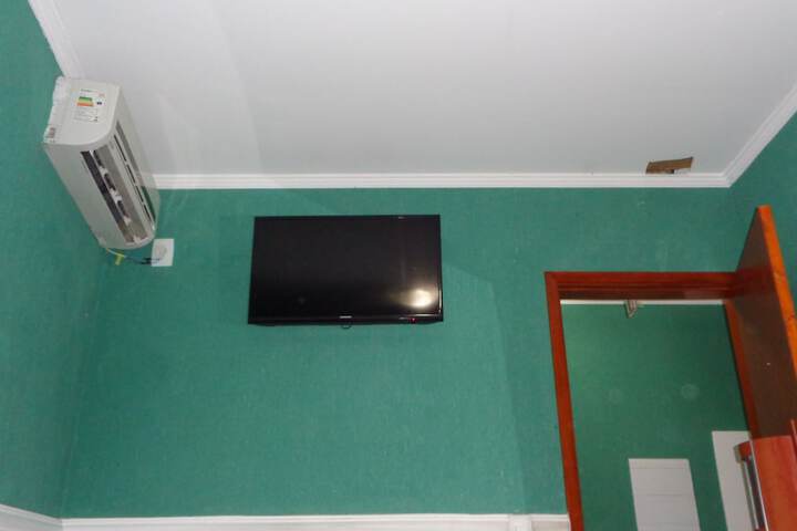 Room 11 of 52