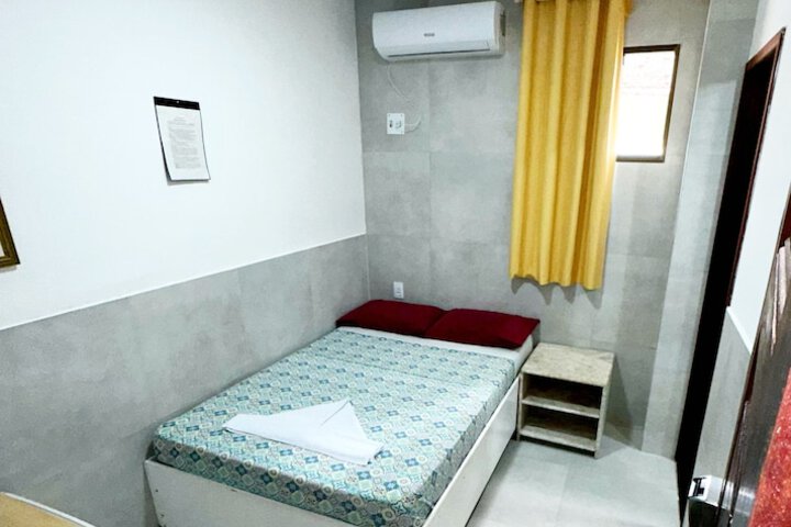 Room 57 of 94