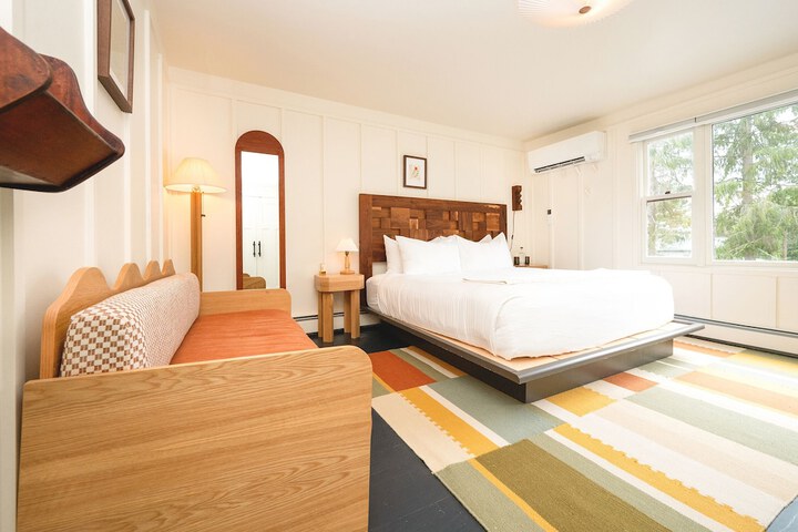 Room 30 of 88