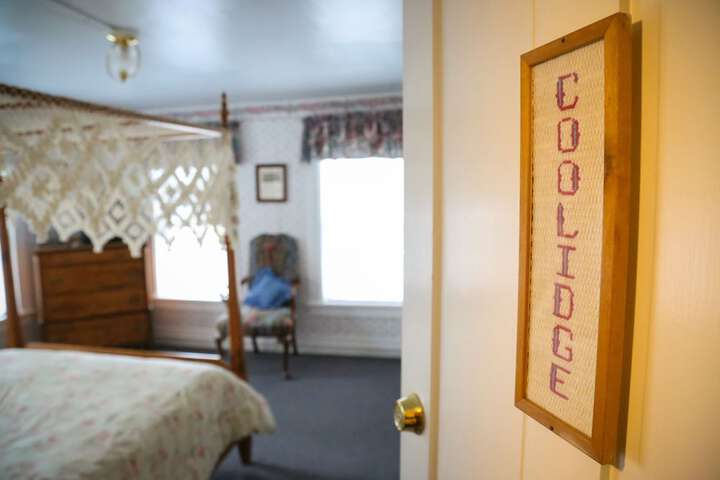 Room 61 of 165