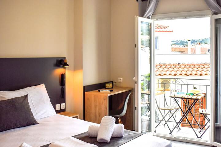 Room 40 of 61