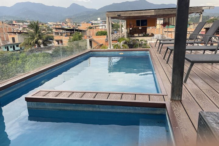 Pool 48 of 53