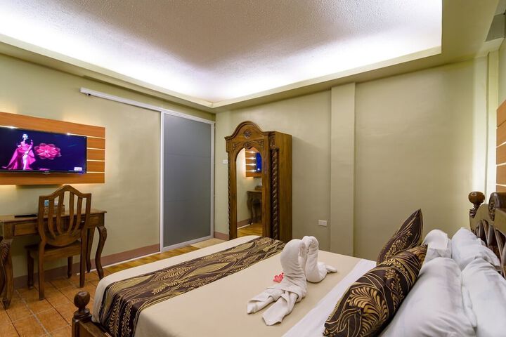 Room 23 of 58