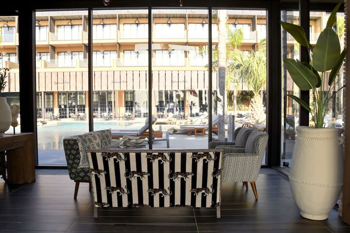 Hotel Interior 13 of 132