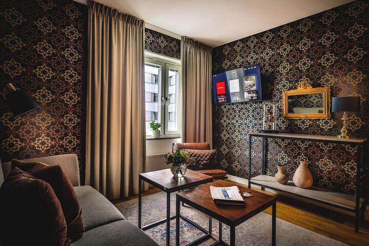Room 92 of 132