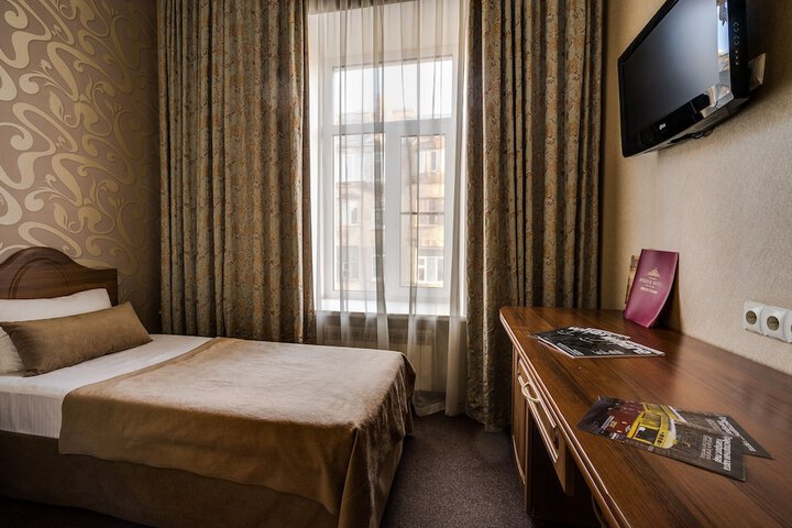 Room 28 of 57