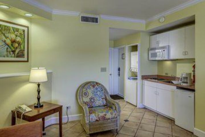 Room 22 of 36
