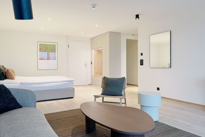 Room 40 of 89