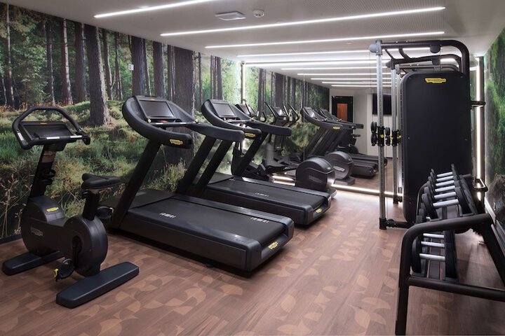 Health and Fitness 30 of 53
