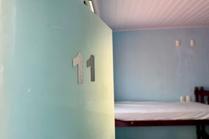 Room 43 of 85