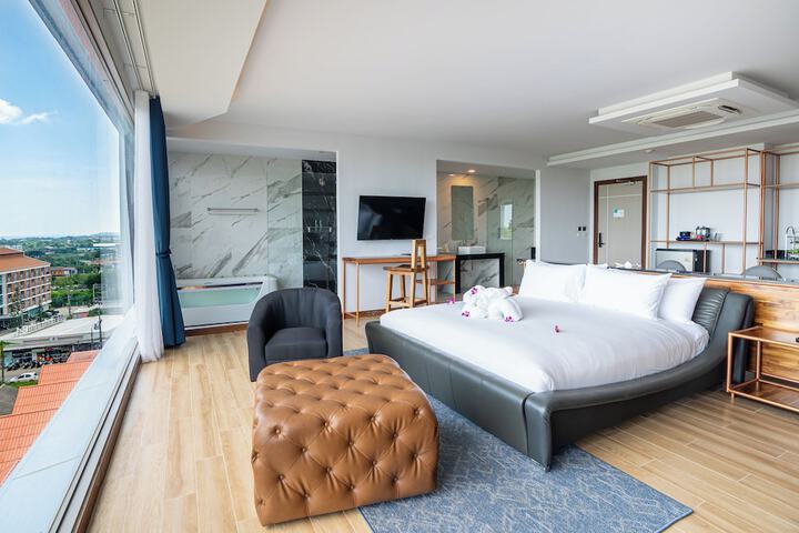 Room 92 of 336