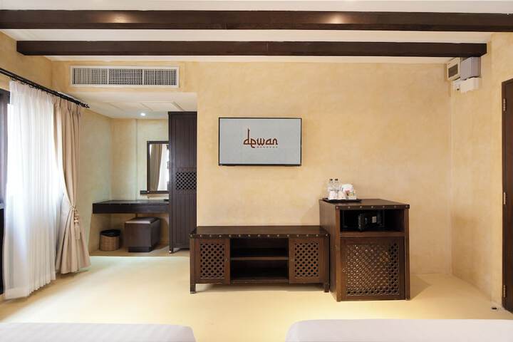 Room 20 of 84