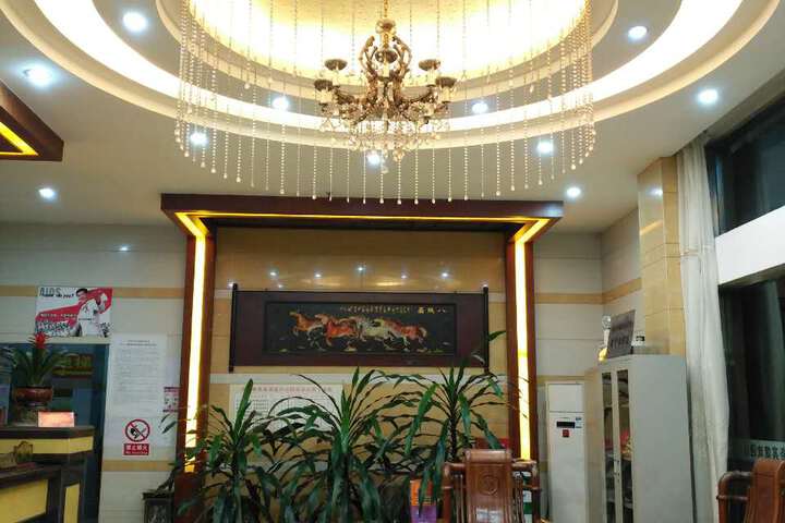 Hotel Interior 14 of 18