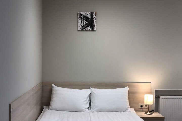 Room 47 of 88