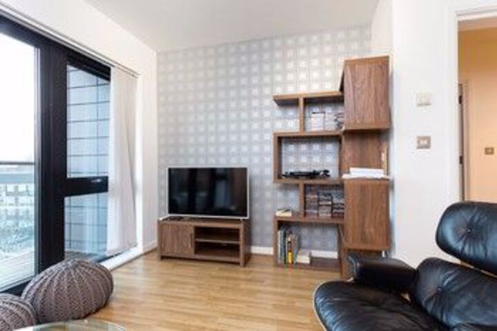 Room 18 of 18