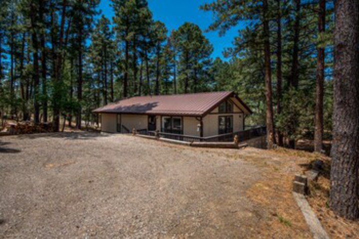 Property Grounds 22 of 34