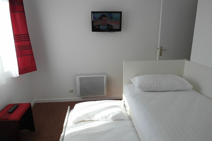 Room 31 of 50