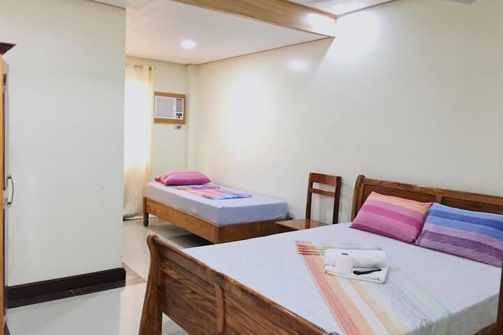 Room 16 of 39