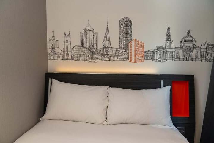 Room 31 of 52