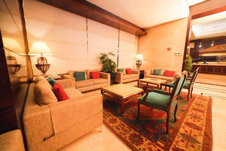 Hotel Interior 7 of 99
