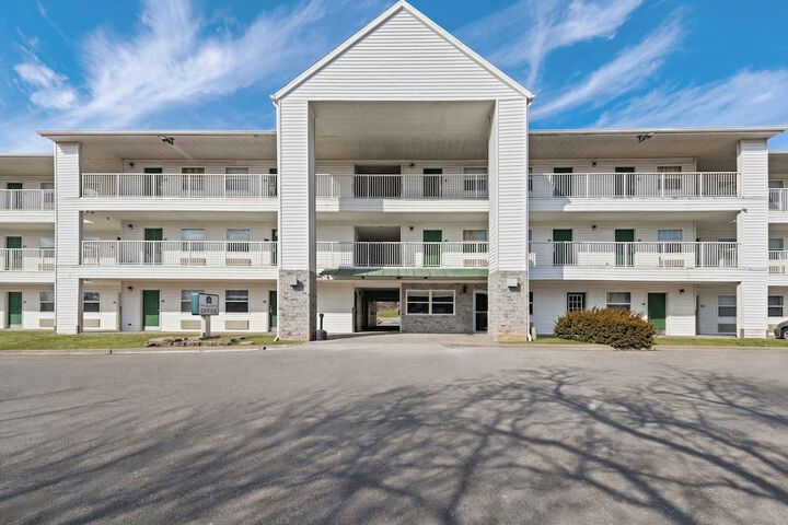 Hotel 17 of 19