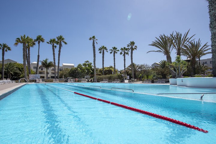 Pools & Facilities