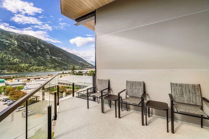 Terrace/Patio 75 of 107