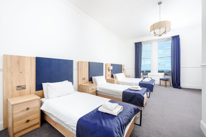 Room 35 of 86