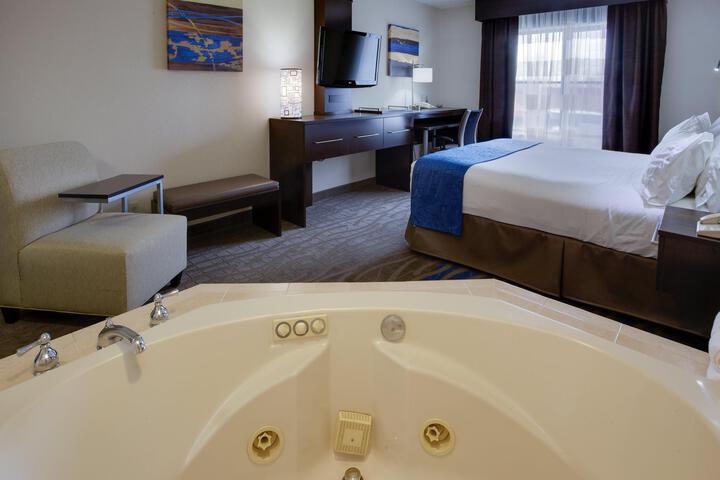 1 King Bed Accessible (6 of 14)