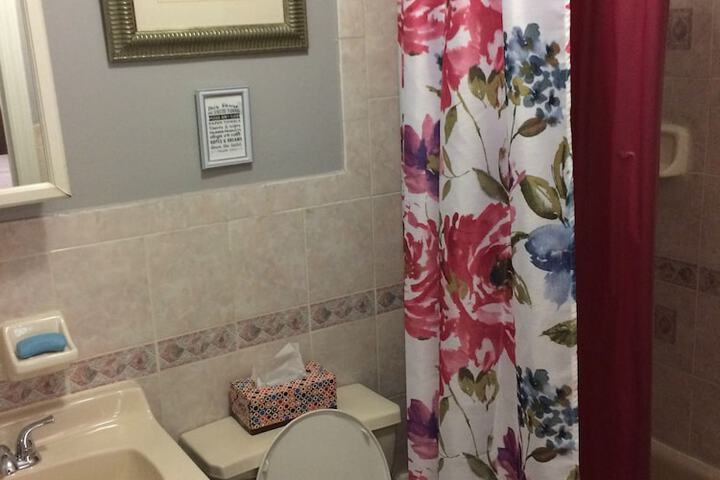 Room 21 of 26