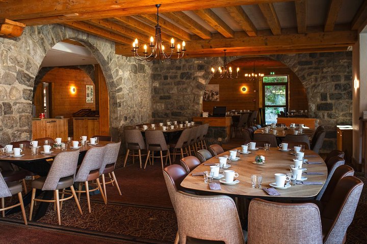 Dining 73 of 89