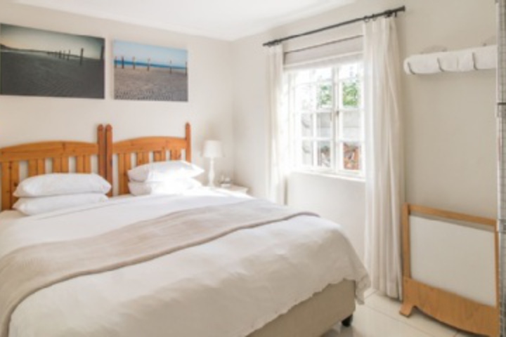 Room 420 of 648
