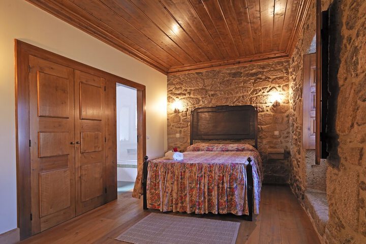 Room 4 of 22