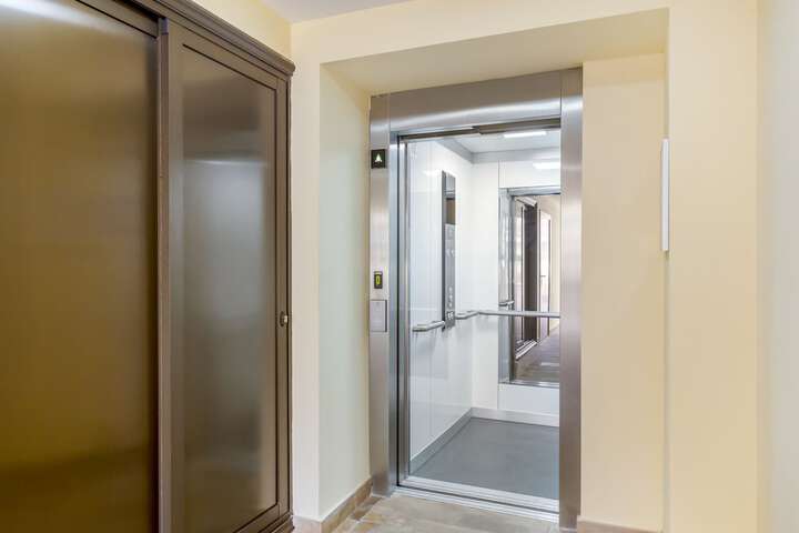 Elevator