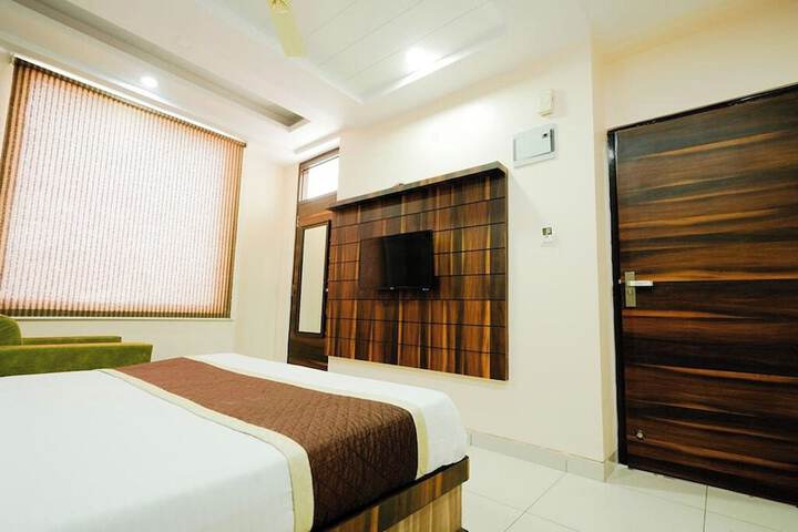 Room 20 of 54