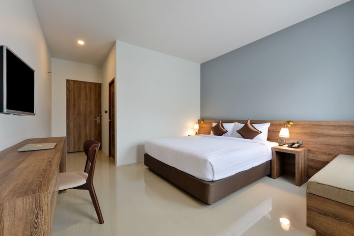 Room 7 of 50