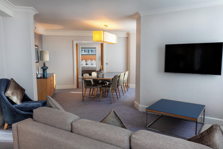 Room 25 of 55