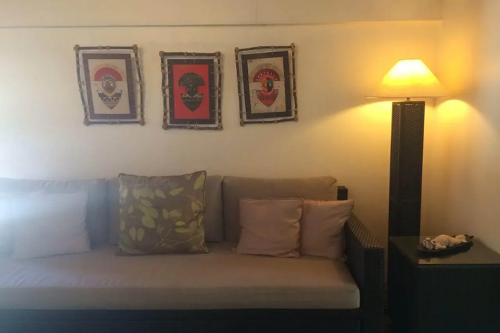 Room 3 of 12