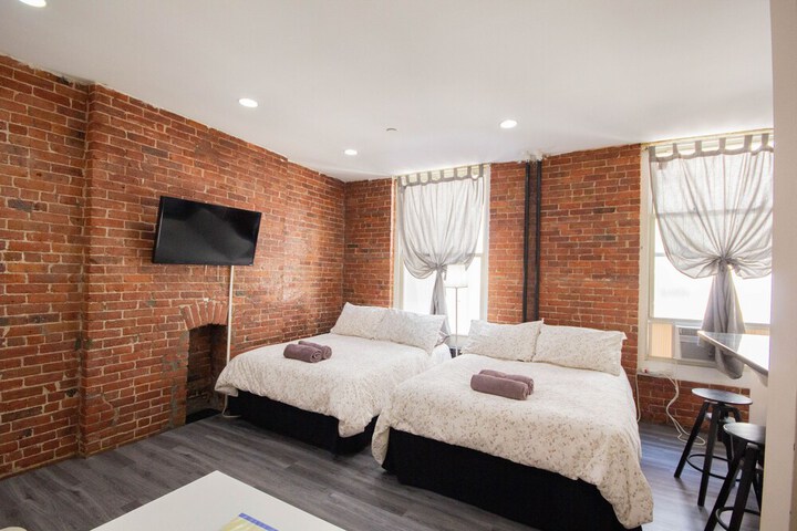 Room 55 of 121