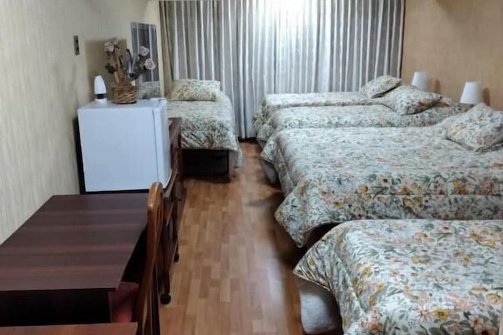 Room 27 of 95