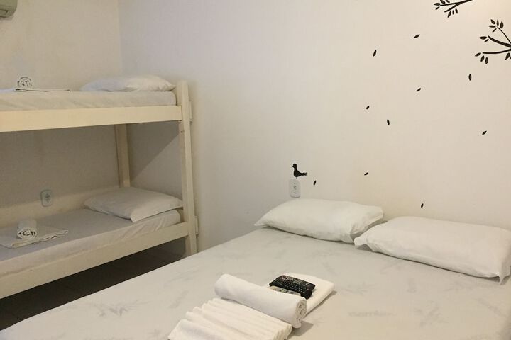Room 13 of 28