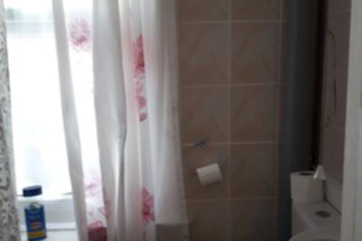 Room 13 of 20