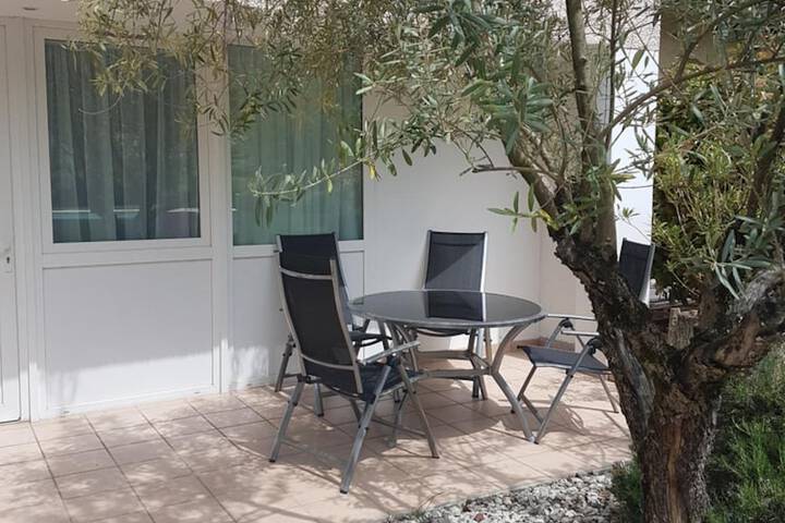 Terrace/Patio 54 of 57