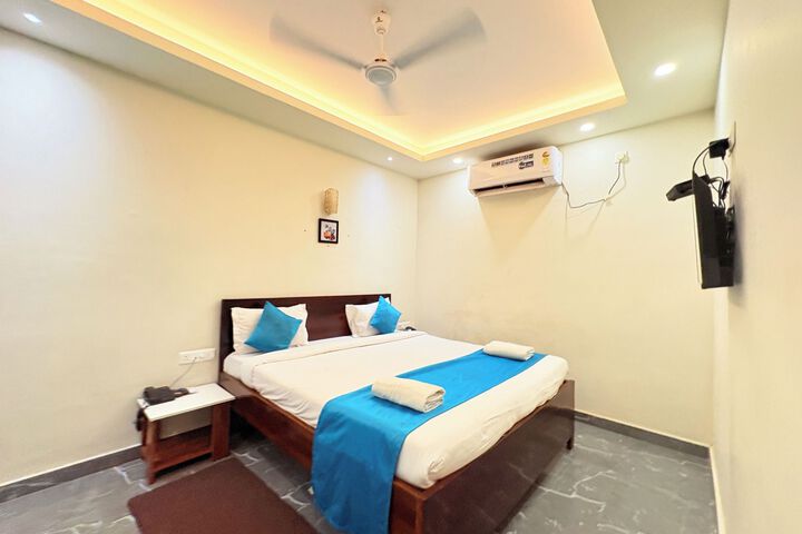 Room 54 of 59