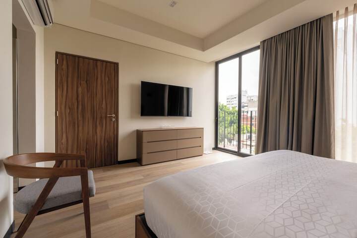 Room 9 of 60