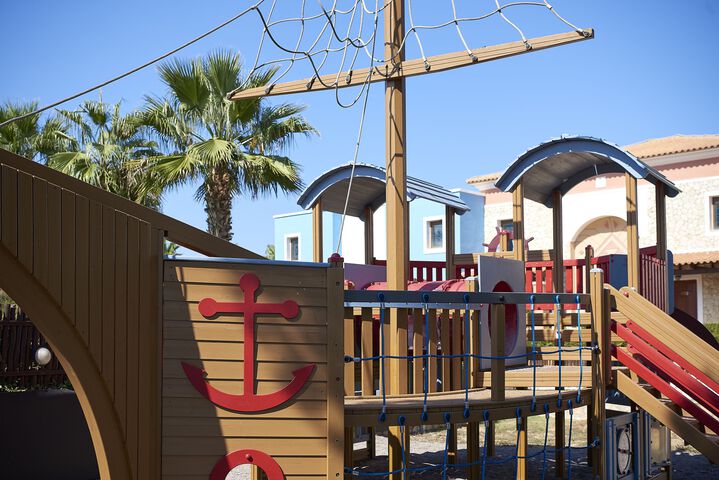 Children's play area - outdoor